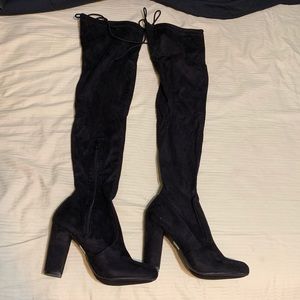 Lulu's Shoes - High boots that zipper and adjust at top! Lulu's Shoes - High boots that zipper and adjust at top!